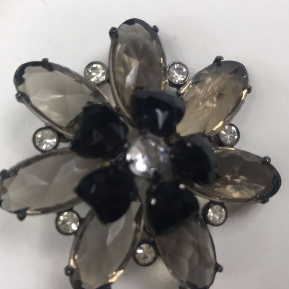 Vintage Accessories - Vintage pin broach